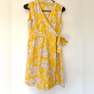 Sweet Handmade Vintage sm cotton wrap dress is golden yellow and gray rose print